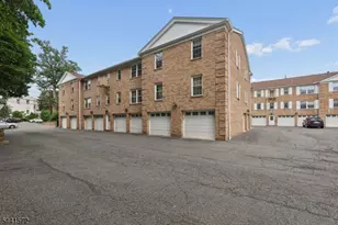 364 E Ridgewood Ave, Ridgewood, NJ 07508 - Photo 27