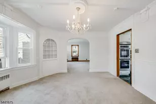 15 Pierson St, Bloomfield, NJ 07003 - Photo 17