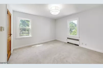 15 Pierson St, Bloomfield, NJ 07003 - Photo 23