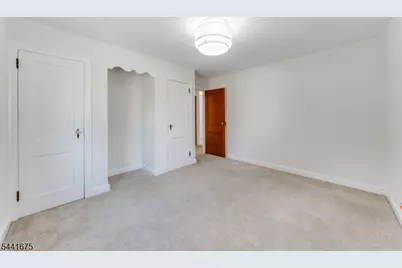 15 Pierson St, Bloomfield, NJ 07003 - Photo 29