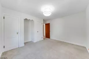 15 Pierson St, Bloomfield, NJ 07003 - Photo 29