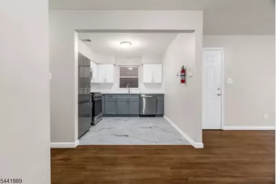 285 S 6th St, Newark, NJ 07103 - Photo 5