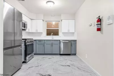 285 S 6th St, Newark, NJ 07103 - Photo 3