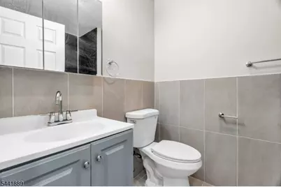 285 S 6th St, Newark, NJ 07103 - Photo 25