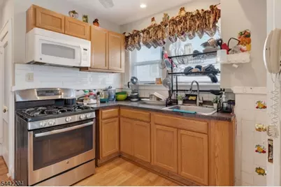 1629 May St, Union Township, NJ 07083 - Photo 9