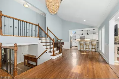 1179 Blazo Ter, Mountainside, NJ 07092 - Photo 5