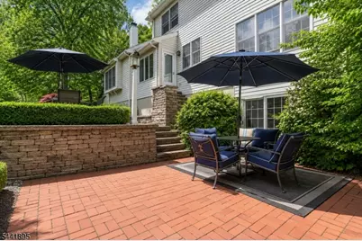 8 Steeplechase Ln, Franklin Township, NJ 08802 - Photo 25