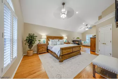 38 Hilltop Ter, Chatham Township, NJ 07928 - Photo 3