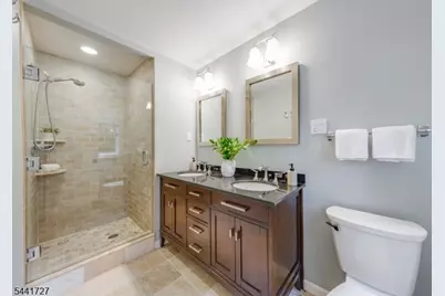38 Hilltop Ter, Chatham Township, NJ 07928 - Photo 27