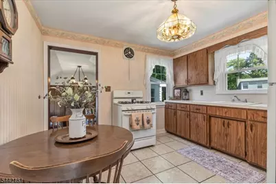 374 South Ave, Fanwood, NJ 07023 - Photo 9