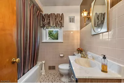 374 South Ave, Fanwood, NJ 07023 - Photo 19