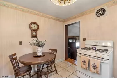 374 South Ave, Fanwood, NJ 07023 - Photo 23