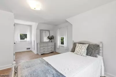374 South Ave, Fanwood, NJ 07023 - Photo 17
