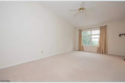 2404 Vantage Ct, Denville, NJ 07834 - Photo 19