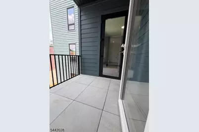862 Broadway Unit #308, Newark, NJ 07104 - Photo 11