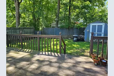 22 Amherst Way, Hopatcong, NJ 07843 - Photo 9