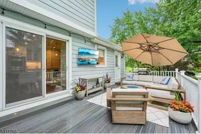 1 York Pl, North Caldwell, NJ 07006 - Photo 43