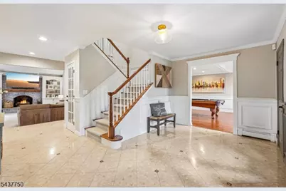 1 York Pl, North Caldwell, NJ 07006 - Photo 5