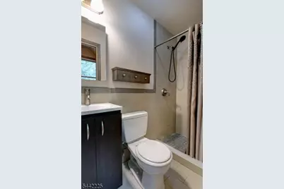 8 Brian Ct, Pequannock Township, NJ 07440 - Photo 23