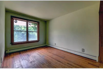 8 Brian Ct, Pequannock Township, NJ 07440 - Photo 19