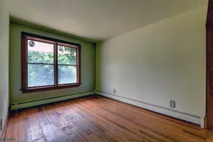 8 Brian Ct, Pequannock Township, NJ 07440 - Photo 19