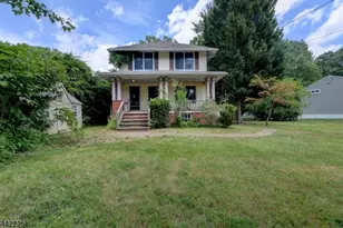 8 Brian Ct, Pequannock Township, NJ 07440 - Photo 3