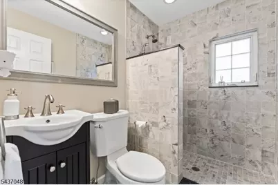 24 Powelson Dr, Hillsborough Township, NJ 08844 - Photo 17