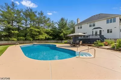 24 Powelson Dr, Hillsborough Township, NJ 08844 - Photo 39