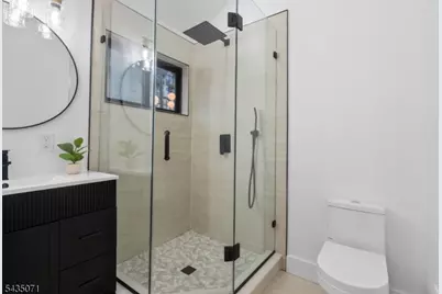 307 Hillside Ave, Nutley, NJ 07110 - Photo 25