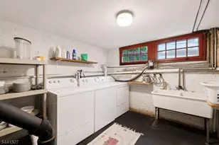 35 Glenside Rd, South Orange, NJ 07079 - Photo 43