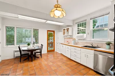 35 Glenside Rd, South Orange, NJ 07079 - Photo 19