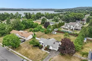 49 Pancake Hollow Dr, Wayne, NJ 07470 - Photo 35