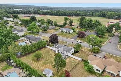 49 Pancake Hollow Dr, Wayne, NJ 07470 - Photo 37