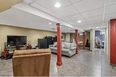 49 Pancake Hollow Dr, Wayne, NJ 07470 - Photo 23