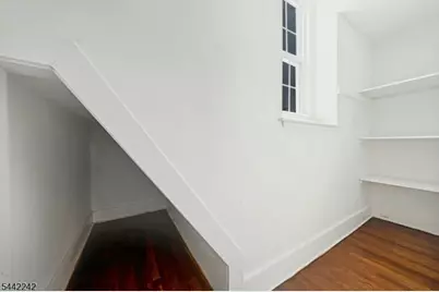 23 Broadview Ave, Maplewood, NJ 07040 - Photo 39