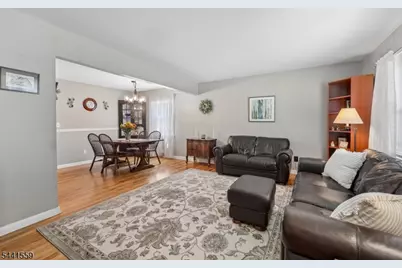 26 Maclennon Pl, Fanwood, NJ 07023 - Photo 3