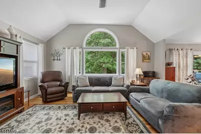 26 Maclennon Pl, Fanwood, NJ 07023 - Photo 9