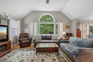 26 Maclennon Pl, Fanwood, NJ 07023 - Photo 9