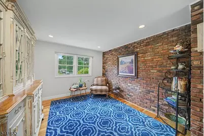25 Lord Stirling Dr, Parsippany, NJ 07054 - Photo 17