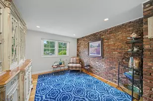 25 Lord Stirling Dr, Parsippany, NJ 07054 - Photo 17
