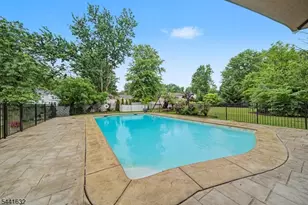 25 Lord Stirling Dr, Parsippany, NJ 07054 - Photo 45