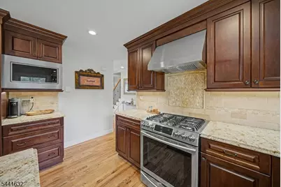 25 Lord Stirling Dr, Parsippany, NJ 07054 - Photo 13
