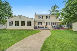 25 Lord Stirling Dr, Parsippany, NJ 07054 - Photo 43