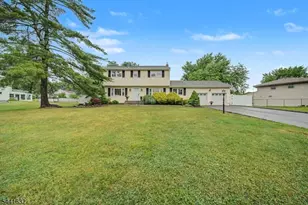 25 Lord Stirling Dr, Parsippany, NJ 07054 - Photo 5
