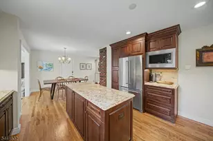 25 Lord Stirling Dr, Parsippany, NJ 07054 - Photo 13