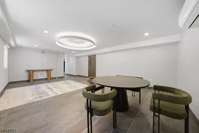 21 Lincoln Park #101, Newark, NJ 07102 - Photo 33
