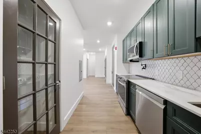 21 Lincoln Park #101, Newark, NJ 07102 - Photo 11