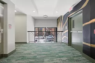21 Lincoln Park, Newark, NJ 07102 - Photo 19