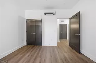 21 Lincoln Park, Newark, NJ 07102 - Photo 17