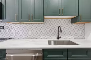 21 Lincoln Park, Newark, NJ 07102 - Photo 11
